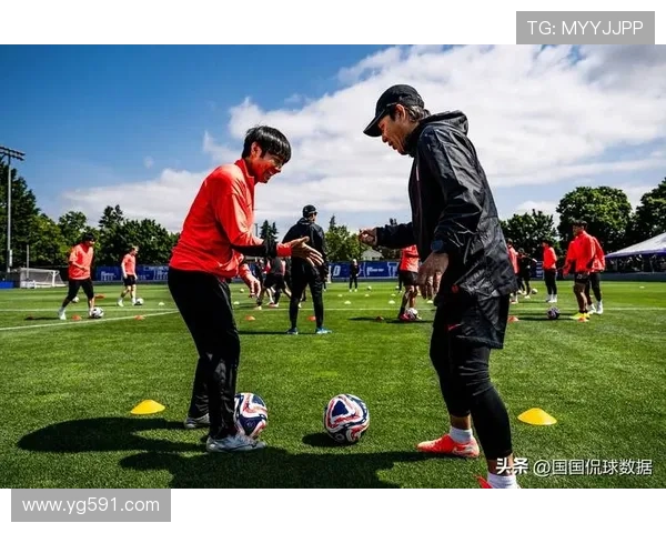 世俱杯跨洲对抗战术比较及国际足球风格融合探讨 世俱杯跨洲对抗战术比较及国际足球风格融合探讨