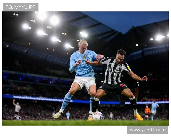 喜鹊的英超球队：指代纽卡斯尔联队（喜鹊），探讨其在英超中的地位。